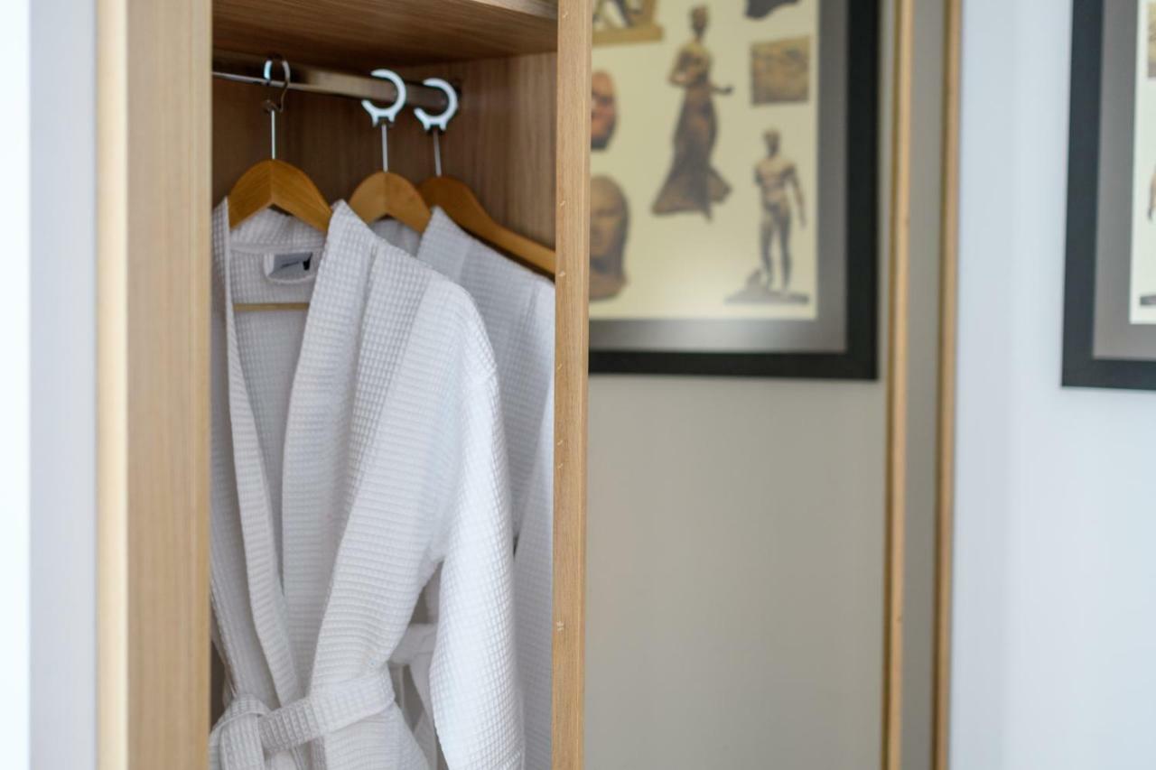 Fos Downtown Suites Ateny Zewnętrze zdjęcie
